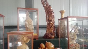 匠心獨(dú)運(yùn)，木韻流芳——根雕木雕工藝品的收藏之道